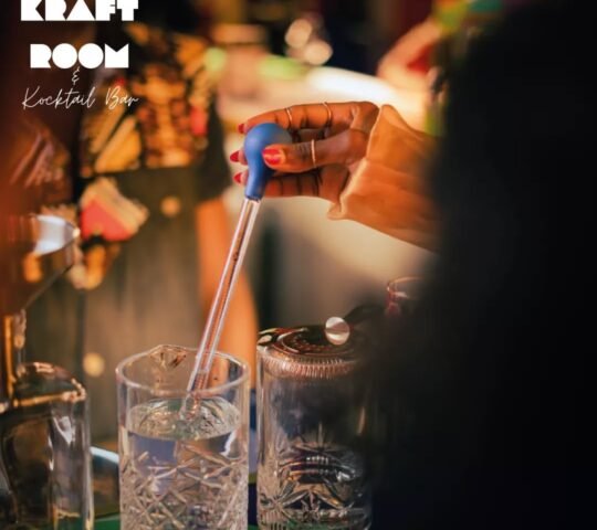 KO Kraft Room Gin Making Experience