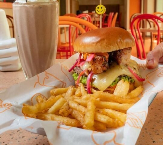 Pop’s Diner